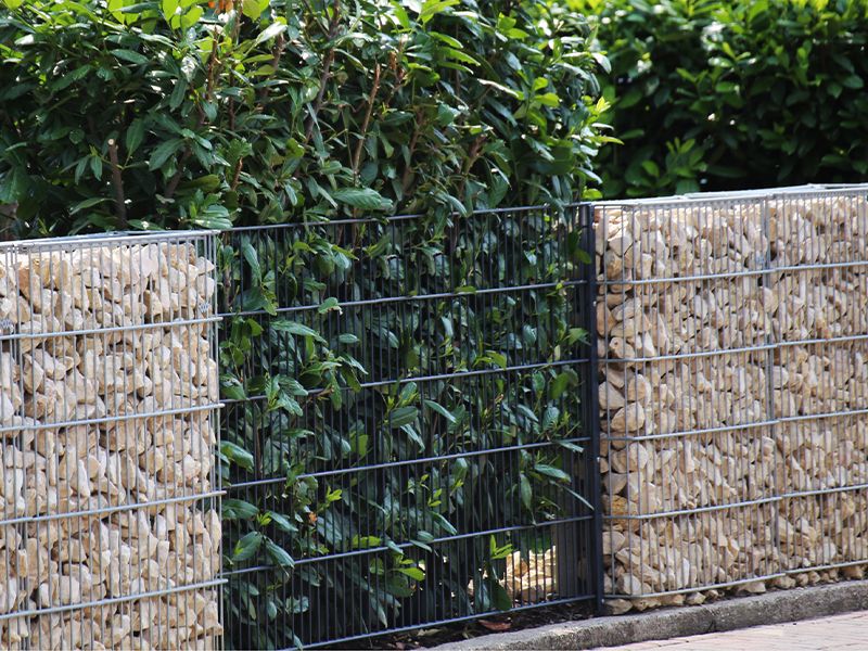 GARDEN DECORATION